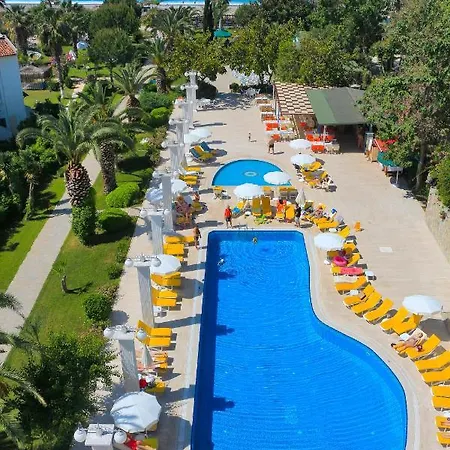 Club Aqua Plaza ホテル アランヤ