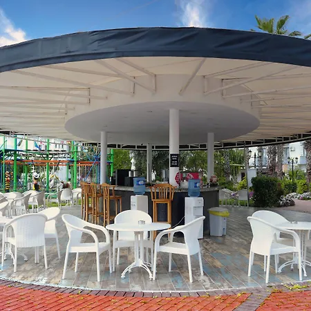 Hotel Club Aqua Plaza