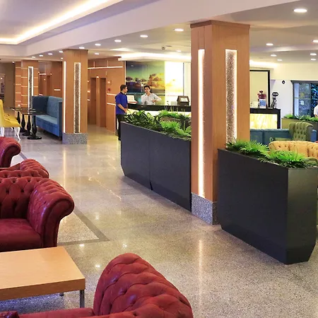 Отель Club Aqua Plaza