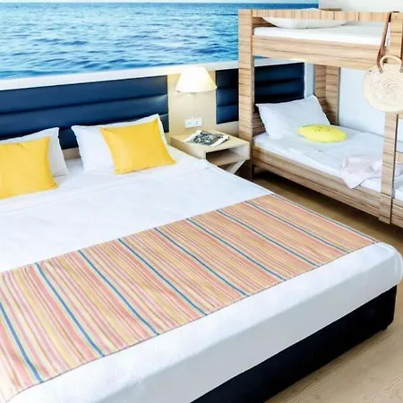 Отель Club Aqua Plaza Алания