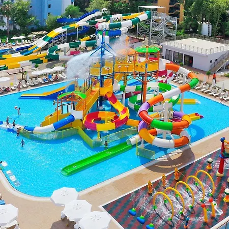 Отель Club Aqua Plaza