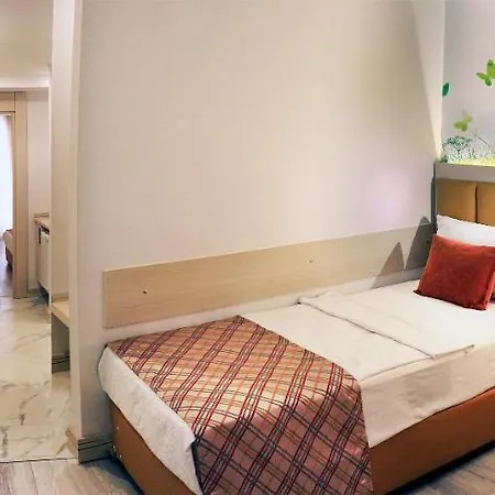 Club Aqua Plaza 4* 알란야