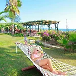 Szálloda Club Aqua Plaza