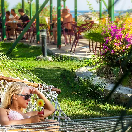 Club Aqua Plaza 호텔