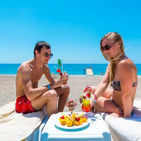 Club Aqua Plaza Hotelli Alanya