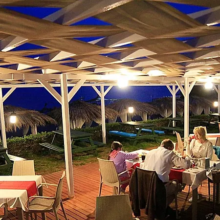 Club Aqua Plaza 4*