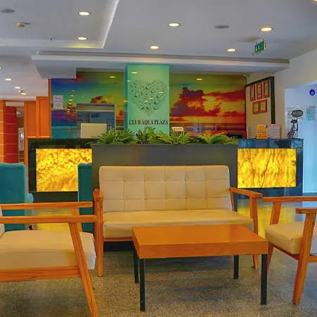 Club Aqua Plaza 호텔