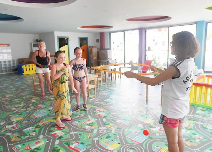 Szálloda Club Aqua Plaza Alanya