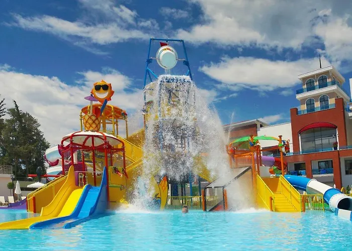 מלון Club Aqua Plaza אלאניה