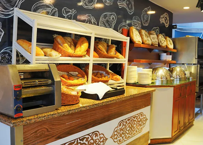 Club Aqua Plaza מלון 4*